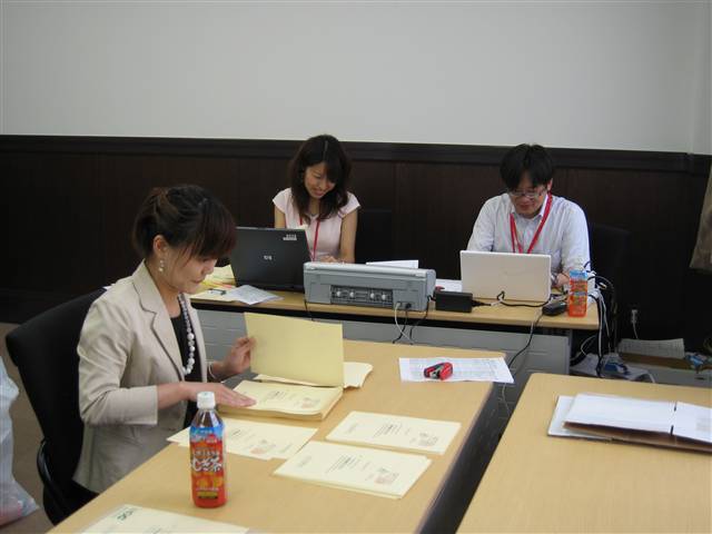 b008.jpg
