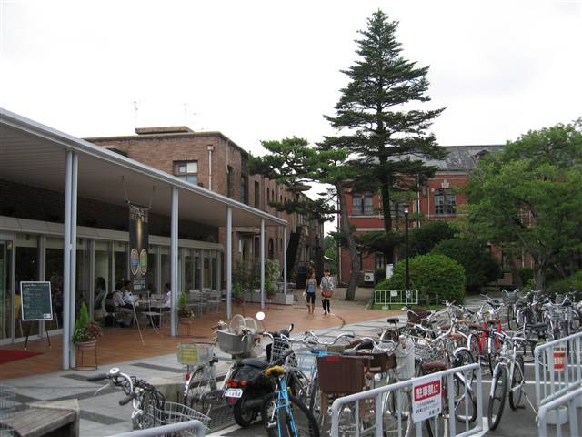 b018.jpg