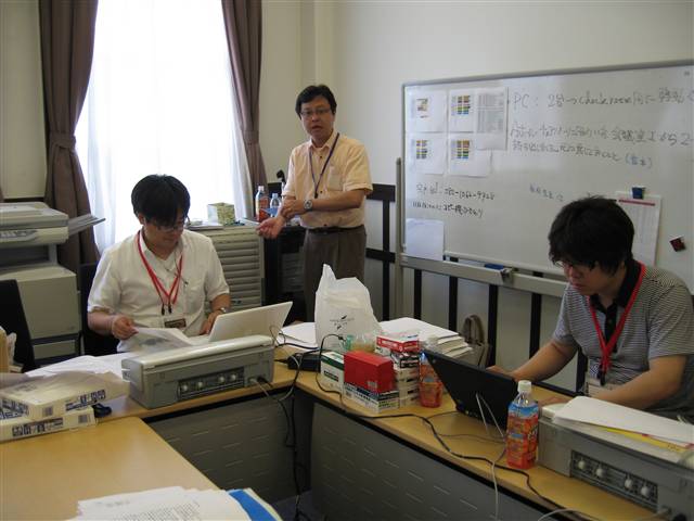 b048.jpg