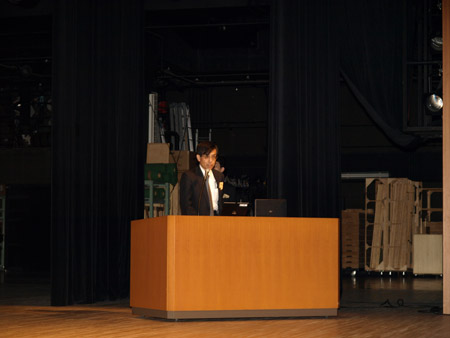 P3291928